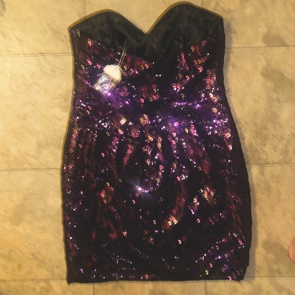 Night moves strapless mini dress purple sequins sz 12 fits smaller NWT - Picture 4 of 4